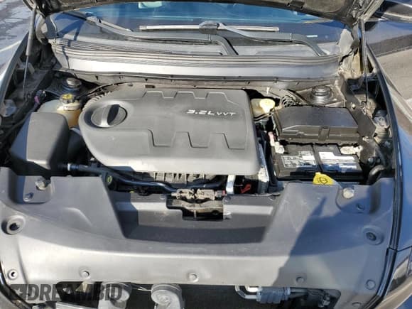 ✅ 2014 Jeep Cherokee Limited • VIN: 1C4PJMDS5EW190798 • Lot: 93390395. Listed on Copart with 148,045 mi. Free auction sales archive from the USA and detailed vehicle history report at DreamBid. Image 12.