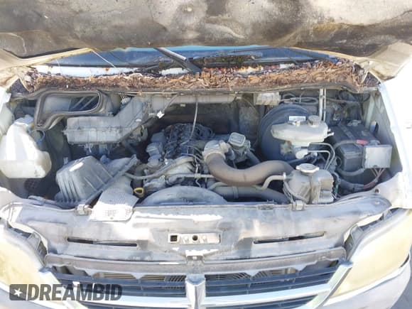 ✅ 2005 Dodge Sprinter • VIN: WD2PD744055773519 • Lot: 43644024. Listed on IAAI with 240,533 mi. Free auction sales archive from the USA and detailed vehicle history report at DreamBid. Image 10.