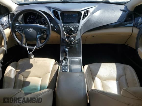 ✅ 2012 Hyundai Azera • VIN: KMHFH4JG1CA166964 • Лот: 71213125. Опубликован ранее на Copart с пробегом 181 191 миль. Бесплатный доступ к архиву аукционных продаж из США и подробный отчёт об истории автомобиля на DreamBid. Изображение 8.