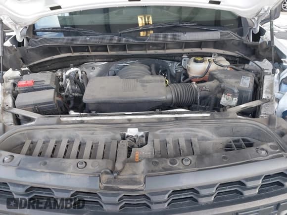 ✅ 2021 Chevrolet Silverado 1500 Work Truck • VIN: 1GCRWAEH1MZ413332 • Lot: 43560933. Wystawiony na IAAI z przebiegiem 87 998 mil. Bezpłatny archiwum sprzedaży aukcyjnych z USA i szczegółowy raport historii pojazdu na DreamBid. Zdjęcie 10.