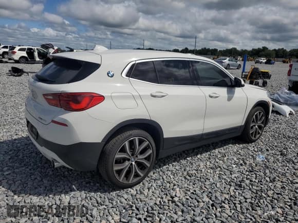 ✅ 2018 BMW X2 sDrive28i • VIN: WBXYJ3C37JEP76558 • Lot: 81986665. Wystawiony na Copart z przebiegiem 55 418 mil. Bezpłatny archiwum sprzedaży aukcyjnych z USA i szczegółowy raport historii pojazdu na DreamBid. Zdjęcie 3.