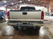 ✅ 2003 Chevrolet Silverado 2500HD LS • VIN: 1GCHK29U83E149472 • Lot: 90380385. Wystawiony na Copart z przebiegiem Nie podano. Bezpłatny archiwum sprzedaży aukcyjnych z USA i szczegółowy raport historii pojazdu na DreamBid. Zdjęcie 6.