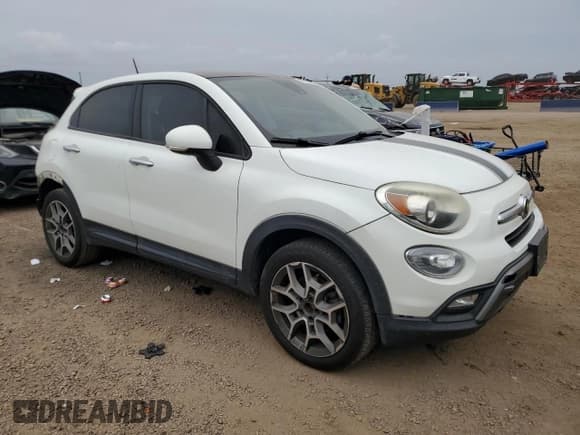 ✅ 2016 FIAT 500X Trekking Plus • VIN: ZFBCFYET6GP510807 • Lot: 67058855. Wystawiony na Copart z przebiegiem 112 948 mil. Bezpłatny archiwum sprzedaży aukcyjnych z USA i szczegółowy raport historii pojazdu na DreamBid. Zdjęcie 4.