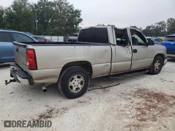 ✅ 2003 Chevrolet Silverado 1500 LS • VIN: 2GCEC19T031286134 • Лот: 74830354. Опубликован ранее на Copart с пробегом 316 222 миль. Бесплатный доступ к архиву аукционных продаж из США и подробный отчёт об истории автомобиля на DreamBid. Изображение 3.
