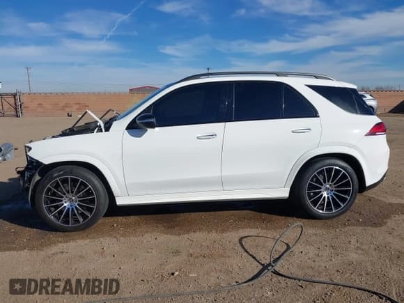 ✅ 2020 Mercedes-Benz GLE 450 • VIN: 4JGFB5KB8LA016442 • Lot: 41489255. Listed on IAAI with 58,979 mi. Free auction sales archive from the USA and detailed vehicle history report at DreamBid. Image 15.