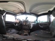 ✅ 2017 Jeep Wrangler Unlimited Rubicon • VIN: 1C4BJWFGXHL701569 • Lot: 41567344. Wystawiony na IAAI z przebiegiem 57 754 mil. Bezpłatny archiwum sprzedaży aukcyjnych z USA i szczegółowy raport historii pojazdu na DreamBid. Zdjęcie 18.