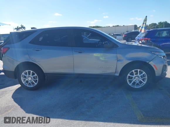 ✅ 2023 Chevrolet Equinox LS • VIN: 3GNAXHEGXPL165854 • Лот: 43584661. Опубликован ранее на IAAI с пробегом 15 988 миль. Бесплатный доступ к архиву аукционных продаж из США и подробный отчёт об истории автомобиля на DreamBid. Изображение 13.