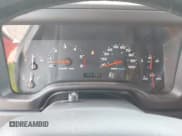 ✅ 2002 Jeep Wrangler X • VIN: 1J4FA39S02P748202 • Lot: 43266082. Wystawiony na IAAI z przebiegiem 199 437 mil. Bezpłatny archiwum sprzedaży aukcyjnych z USA i szczegółowy raport historii pojazdu na DreamBid. Zdjęcie 7.