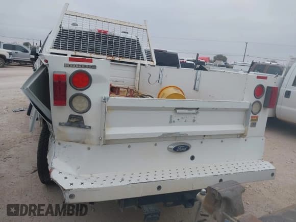 ✅ 2022 Ford F-250 XL • VIN: 1FT7W2B66NED61401 • Lot: 43822768. Listed on IAAI with 44,389 mi. Free auction sales archive from the USA and detailed vehicle history report at DreamBid. Image 16.