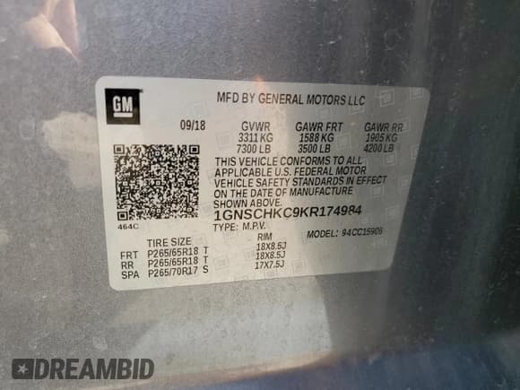 ✅ 2019 Chevrolet Suburban LT • VIN: 1GNSCHKC9KR174984 • Lot: 76138454. Wystawiony na Copart z przebiegiem 92 507 mil. Bezpłatny archiwum sprzedaży aukcyjnych z USA i szczegółowy raport historii pojazdu na DreamBid. Zdjęcie 14.