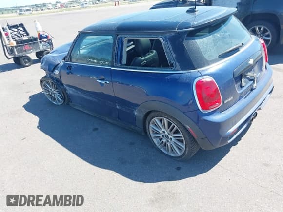 ✅ 2014 MINI Hardtop S • VIN: WMWXM7C59ET926080 • Лот: 42660420. Опубликован ранее на IAAI с пробегом 91 380 миль. Бесплатный доступ к архиву аукционных продаж из США и подробный отчёт об истории автомобиля на DreamBid. Изображение 3.