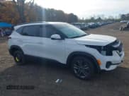 ✅ 2022 Kia Seltos S • VIN: KNDEUCAA8N7285127 • Лот: 43557181. Опубликован ранее на IAAI с пробегом 47 049 миль. Бесплатный доступ к архиву аукционных продаж из США и подробный отчёт об истории автомобиля на DreamBid. Изображение 13.