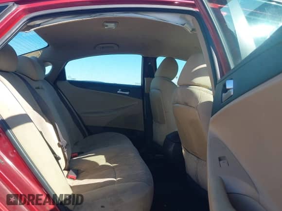 2013 Hyundai Sonata GLS with VIN 5NPEB4AC5DH594853, listed as a IAAI auction lot 43156283 with Not provided miles and . Bid and sale history available at DreamBid. Image 8.