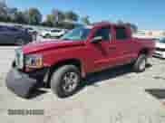 ✅ 2006 Dodge Dakota ST • VIN: 1D7HE28N46S645186 • Lot: 81959105. Wystawiony na Copart z przebiegiem 189 640 mil. Bezpłatny archiwum sprzedaży aukcyjnych z USA i szczegółowy raport historii pojazdu na DreamBid. Zdjęcie 1.