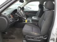 ✅ 2010 Chevrolet Avalanche LS • VIN: 3GNNCEE04AG153259 • Lot: 86007974. Listed on Copart with 175,836 mi. Free auction sales archive from the USA and detailed vehicle history report at DreamBid. Image 7.