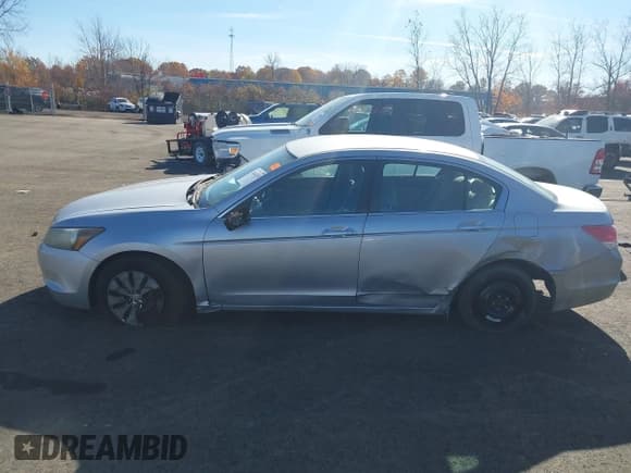 ✅ 2010 Honda Accord LX • VIN: 1HGCP2F34AA097741 • Lot: 43642547. Listed on IAAI with 197,549 mi. Free auction sales archive from the USA and detailed vehicle history report at DreamBid. Image 14.