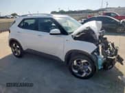 ✅ 2025 Hyundai Venue SEL • VIN: KMHRC8A37SU365434 • Lot: 52650835. Listed on Copart with 922 mi. Free auction sales archive from the USA and detailed vehicle history report at DreamBid. Image 4.