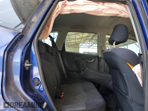 ✅ 2010 Honda Fit Sport • VIN: JHMGE8H40AS010327 • Lot: 57081625. Listed on Copart with 221,866 mi. Free auction sales archive from the USA and detailed vehicle history report at DreamBid. Image 11.