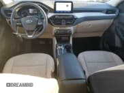 ✅ 2022 Ford Escape SE • VIN: 1FMCU0G66NUB54378 • Lot: 90865955. Wystawiony na Copart z przebiegiem 124 601 mil. Bezpłatny archiwum sprzedaży aukcyjnych z USA i szczegółowy raport historii pojazdu na DreamBid. Zdjęcie 8.