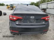 ✅ 2015 Hyundai Sonata Sport • VIN: 5NPE34AB2FH252901 • Lot: 56576315. Wystawiony na Copart z przebiegiem 109 064 mil. Bezpłatny archiwum sprzedaży aukcyjnych z USA i szczegółowy raport historii pojazdu na DreamBid. Zdjęcie 6.