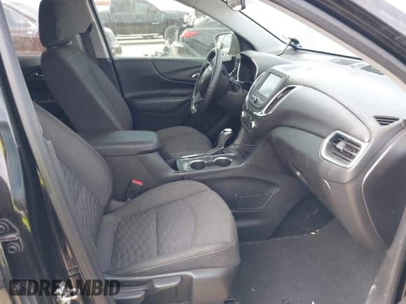 ✅ 2018 Chevrolet Equinox LT • VIN: 2GNAXJEV4J6240873 • Lot: 43391744. Listed on IAAI with 113,732 mi. Free auction sales archive from the USA and detailed vehicle history report at DreamBid. Image 5.