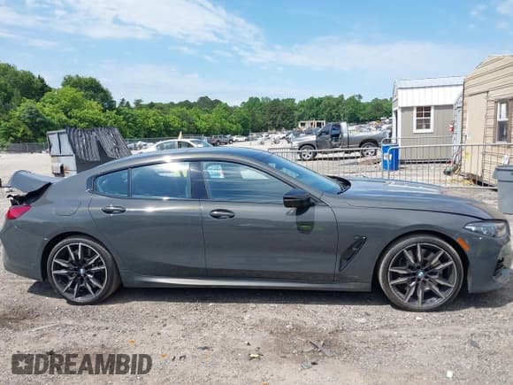 ✅ 2024 BMW 8 Series M850i • VIN: WBAGV8C09RCP31125 • Lot: 42333973. Listed on IAAI with 13,787 mi. Free auction sales archive from the USA and detailed vehicle history report at DreamBid. Image 13.