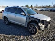 ✅ 2012 Toyota RAV4 Sport • VIN: JTMRK4DV0C5107989 • Lot: 89409775. Wystawiony na Copart z przebiegiem 122 225 mil. Bezpłatny archiwum sprzedaży aukcyjnych z USA i szczegółowy raport historii pojazdu na DreamBid. Zdjęcie 4.