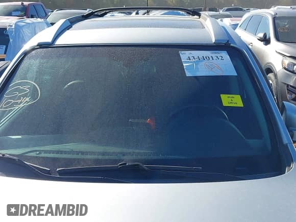 2011 Hyundai Santa Fe Limited с VIN 5XYZKDAG3BG032555, выставлен на аукционе IAAI как лот 43440132 с пробегом 188 904 миль миль и . История ставок и продаж доступна на DreamBid. Изображение 19.