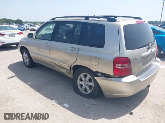 2001 Toyota Highlander с VIN JTEGF21A710021392, выставлен на аукционе IAAI как лот 42760768 с пробегом 180 788 миль миль и . История ставок и продаж доступна на DreamBid. Изображение 3.