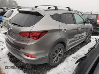 ✅ 2017 Hyundai Santa Fe Ultimate • VIN: 5XYZWDLA8HG434187 • Лот: 37943534. Опубликован ранее на Copart с пробегом 53 488 миль. Бесплатный доступ к архиву аукционных продаж из США и подробный отчёт об истории автомобиля на DreamBid. Изображение 3.
