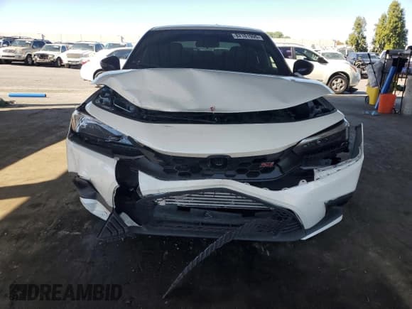 ✅ 2023 Honda Civic Si • VIN: 2HGFE1E50PH473846 • Лот: 82101995. Опубликован ранее на Copart с пробегом 50 486 миль. Бесплатный доступ к архиву аукционных продаж из США и подробный отчёт об истории автомобиля на DreamBid. Изображение 5.