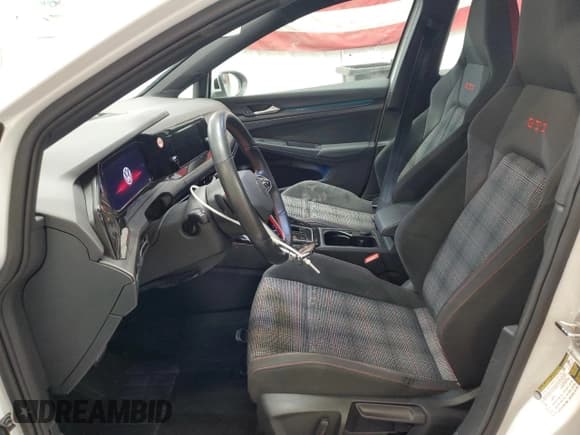 ✅ 2024 Volkswagen Golf GTI S • VIN: WVWGA7CD0RW220056 • Lot: 85669115. Listed on Copart with 29,740 mi. Free auction sales archive from the USA and detailed vehicle history report at DreamBid. Image 7.