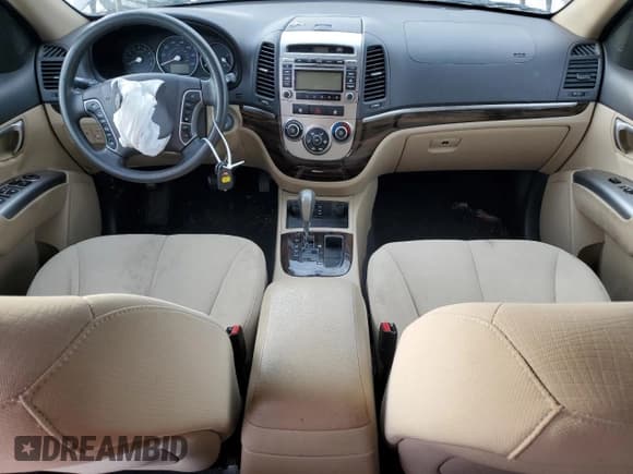 ✅ 2012 Hyundai Santa Fe GLS • VIN: 5XYZG3AB3CG155306 • Lot: 77954374. Listed on Copart with 213,574 mi. Free auction sales archive from the USA and detailed vehicle history report at DreamBid. Image 8.