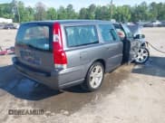 ✅ 2007 Volvo V70 2.4L • VIN: YV1SW612472626878 • Lot: 42190467. Wystawiony na IAAI z przebiegiem Nie podano. Bezpłatny archiwum sprzedaży aukcyjnych z USA i szczegółowy raport historii pojazdu na DreamBid. Zdjęcie 4.