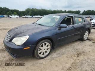 ✅ 2007 Chrysler Sebring Touring • VIN: 1C3LC56RX7N523731 • Лот: 61590745. Опубликован ранее на Copart с пробегом 94 013 миль. Бесплатный доступ к архиву аукционных продаж из США и подробный отчёт об истории автомобиля на DreamBid. Изображение 1.