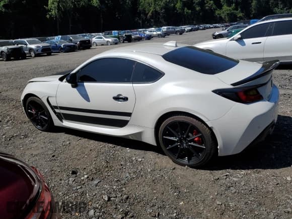 ✅ 2024 Toyota 86 TRUENO Edition • VIN: JF1ZNBM13R8750794 • Лот: 68859755. Опубликован ранее на Copart с пробегом 11 962 миль. Бесплатный доступ к архиву аукционных продаж из США и подробный отчёт об истории автомобиля на DreamBid. Изображение 2.