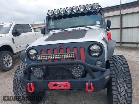 ✅ 2008 Jeep Wrangler Rubicon • VIN: 1J4GA641X8L645907 • Lot: 43597344. Listed on IAAI with 116,566 mi. Free auction sales archive from the USA and detailed vehicle history report at DreamBid. Image 12.