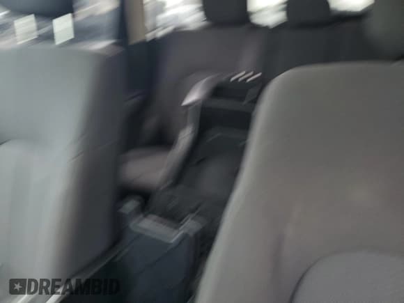 ✅ 2006 Mitsubishi Endeavor LS • VIN: 4A4MM21S36E068038 • Лот: 64406945. Опубликован ранее на Copart с пробегом 265 362 миль. Бесплатный доступ к архиву аукционных продаж из США и подробный отчёт об истории автомобиля на DreamBid. Изображение 10.