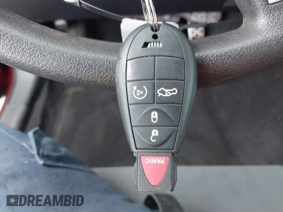 ✅ 2010 Dodge Challenger SE • VIN: 2B3CJ4DV5AH141118 • Lot: 41761967. Wystawiony na IAAI z przebiegiem 121 798 mil. Bezpłatny archiwum sprzedaży aukcyjnych z USA i szczegółowy raport historii pojazdu na DreamBid. Zdjęcie 11.