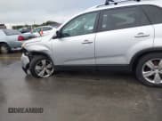 ✅ 2012 Kia Sorento EX • VIN: 5XYKU4A20CG209015 • Lot: 43748458. Listed on IAAI with 144,112 mi. Free auction sales archive from the USA and detailed vehicle history report at DreamBid. Image 14.