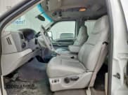 ✅ 2001 Ford Excursion XLT • VIN: 1FMNU41S31EB86876 • Lot: 61187645. Wystawiony na Copart z przebiegiem 172 135 mil. Bezpłatny archiwum sprzedaży aukcyjnych z USA i szczegółowy raport historii pojazdu na DreamBid. Zdjęcie 7.