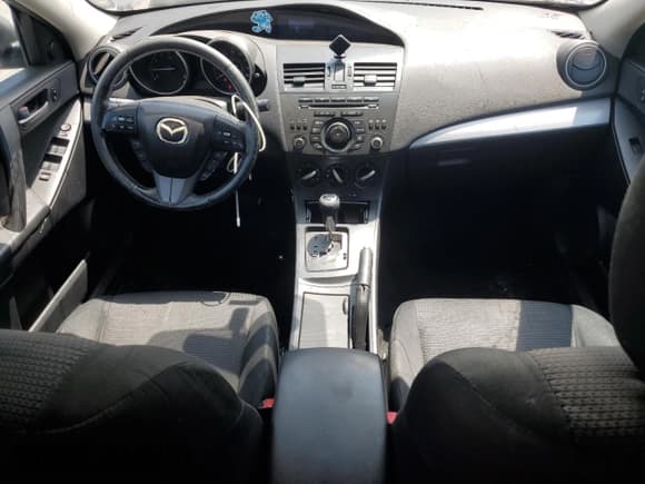 ✅ 2012 Mazda 3 i Touring • VIN: JM1BL1L85C1552972 • Lot: 60358845. Wystawiony na Copart z przebiegiem 293 715 mil. Bezpłatny archiwum sprzedaży aukcyjnych z USA i szczegółowy raport historii pojazdu na DreamBid. Zdjęcie 8.
