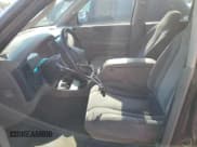 ✅ 2001 Dodge Dakota Sport • VIN: 1B7GL2AN41S219951 • Lot: 70732775. Wystawiony na Copart z przebiegiem 120 285 mil. Bezpłatny archiwum sprzedaży aukcyjnych z USA i szczegółowy raport historii pojazdu na DreamBid. Zdjęcie 7.