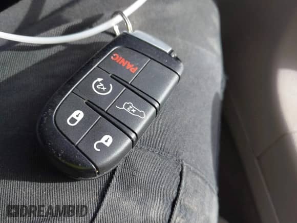 2018 Jeep Grand Cherokee Limited with VIN 1C4RJEBG5JC429811, listed as a IAAI auction lot 43370767 with 77,454 mi miles and . Bid and sale history available at DreamBid. Image 11.