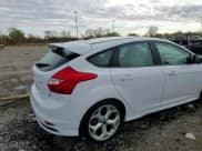 ✅ 2014 Ford Focus ST • VIN: 1FADP3L96EL129669 • Lot: 87232715. Wystawiony na Copart z przebiegiem 131 707 mil. Bezpłatny archiwum sprzedaży aukcyjnych z USA i szczegółowy raport historii pojazdu na DreamBid. Zdjęcie 14.