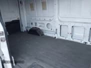 ✅ 2015 Ford Transit Cargo • VIN: 1FTNR2XG6FKB09053 • Lot: 41486394. Listed on IAAI with 175,265 mi. Free auction sales archive from the USA and detailed vehicle history report at DreamBid. Image 8.