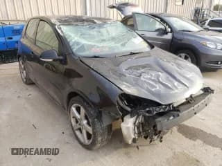 ✅ 2008 Volkswagen Rabbit S • VIN: WVWAA71K28W147133 • Lot: 33118012. Wystawiony na Copart z przebiegiem Nie podano. Bezpłatny archiwum sprzedaży aukcyjnych z USA i szczegółowy raport historii pojazdu na DreamBid. Zdjęcie 1.