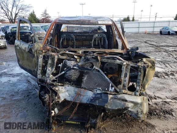 ✅ 2018 Chevrolet Silverado 1500 Work Truck • VIN: 1GCVKNEH7JZ241174 • Lot: 71478102. Wystawiony na Copart z przebiegiem Nie podano. Bezpłatny archiwum sprzedaży aukcyjnych z USA i szczegółowy raport historii pojazdu na DreamBid. Zdjęcie 5.