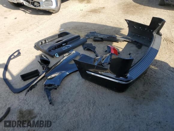 ✅ 2020 Lincoln Navigator Reserve • VIN: 5LMJJ2KT1LEL09612 • Лот: 78638944. Опубликован ранее на Copart с пробегом 101 118 миль. Бесплатный доступ к архиву аукционных продаж из США и подробный отчёт об истории автомобиля на DreamBid. Изображение 13.