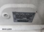 ✅ 2015 Nissan Note SL • VIN: 3N1CE2CPXFL423623 • Lot: 93629695. Wystawiony na Copart z przebiegiem 128 480 mil. Bezpłatny archiwum sprzedaży aukcyjnych z USA i szczegółowy raport historii pojazdu na DreamBid. Zdjęcie 12.